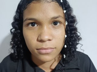 Еротичний відеочат paola-03