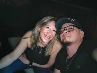 Еротичний відеочат Parejaerotica