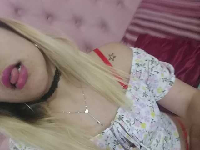 Фотографії irina_19 hoy con ganas de divertirme #baileerotico #juegos #dildo #show de aceite