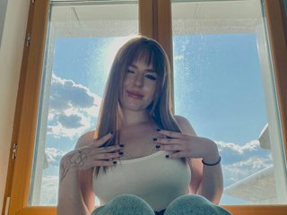 Еротичний відеочат YourLola