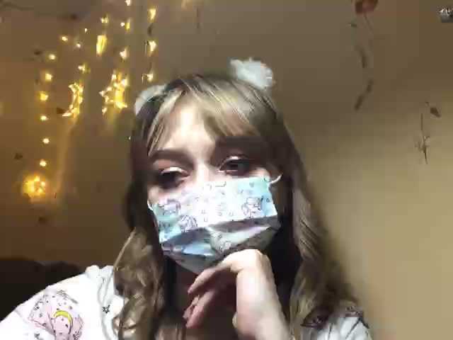 Скріншоти передачі PeachyMoon