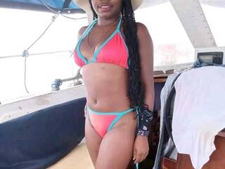 Еротичний відеочат peenelopee