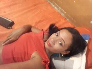 Еротичний відеочат Perlapurple