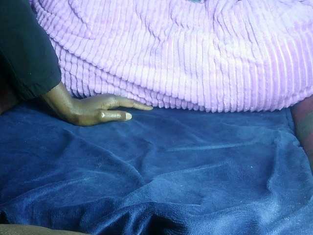 Скріншоти передачі Petite-200