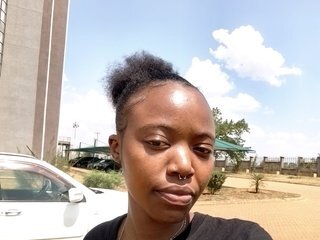 Еротичний відеочат PetiteLiza