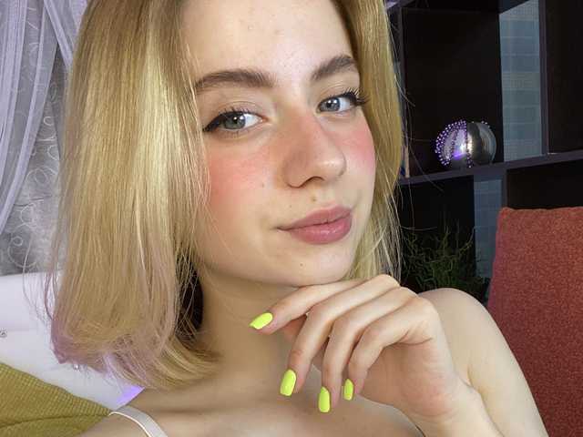 Фото профілю pink69mint