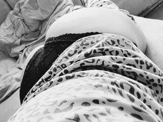 Еротичний відеочат Pirozhenkaa