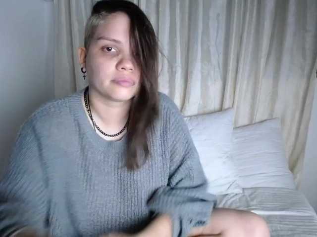 Фотографії PoliyTaty poli wants to lick all my body help her to reach the goal 0