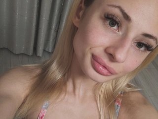 Еротичний відеочат PollyMillees