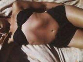 Еротичний відеочат polyshkaa