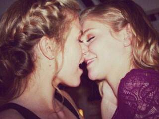 Еротичний відеочат PradaMoni