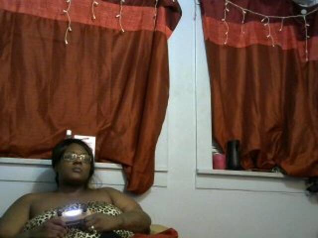 Скріншоти передачі PrettyBlacc