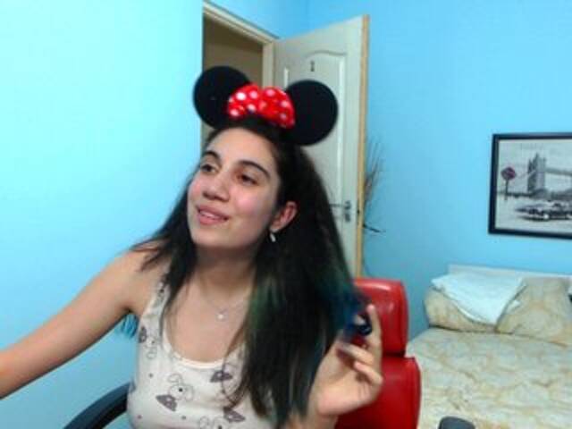 Скріншоти передачі prettyonee