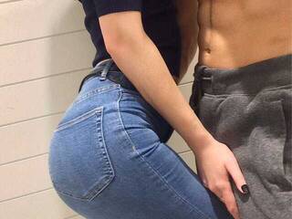 Еротичний відеочат tikitokilove