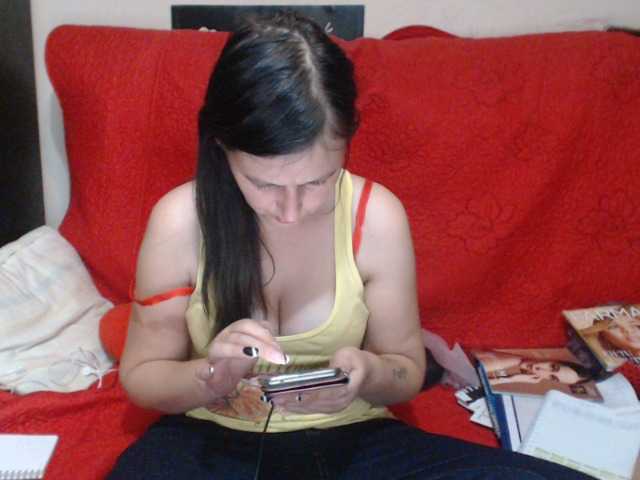 Скріншоти передачі PureJulie