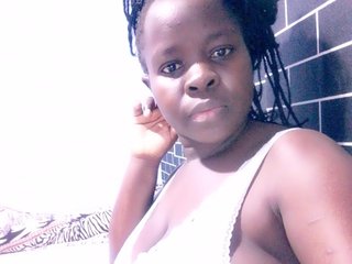 Еротичний відеочат queen-innocent