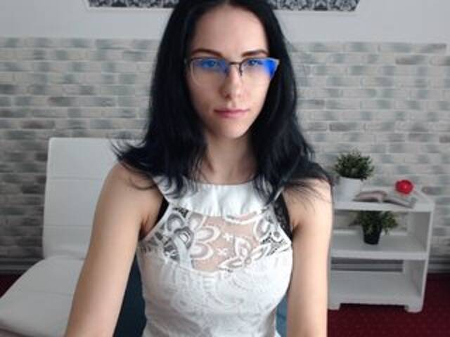 Скріншоти передачі QueenOFhell