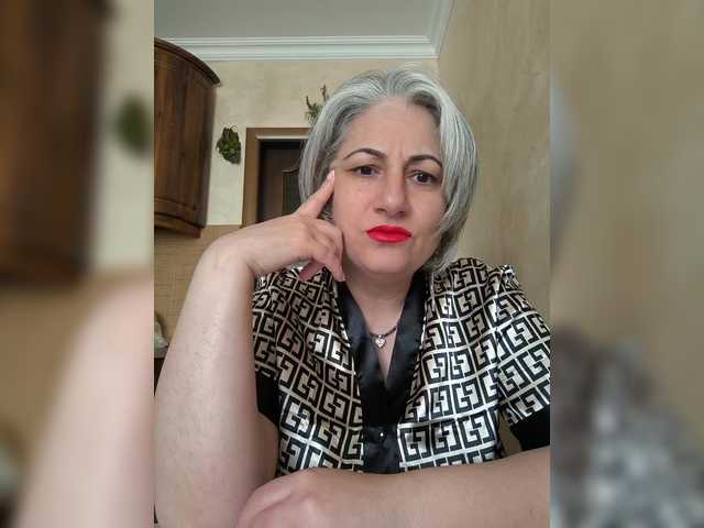 Скріншоти передачі QueenSusana