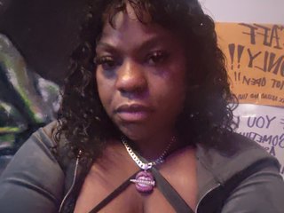 Еротичний відеочат RaiNNTheDickWhisperer