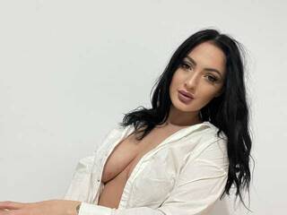 Еротичний відеочат RaisaSalvis