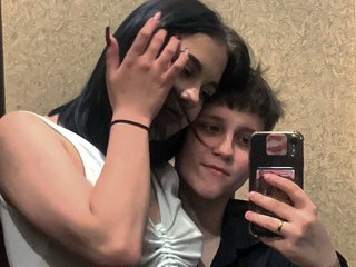 Еротичний відеочат Raven-Radiant