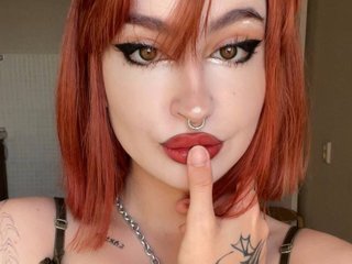 Еротичний відеочат RayniraJones