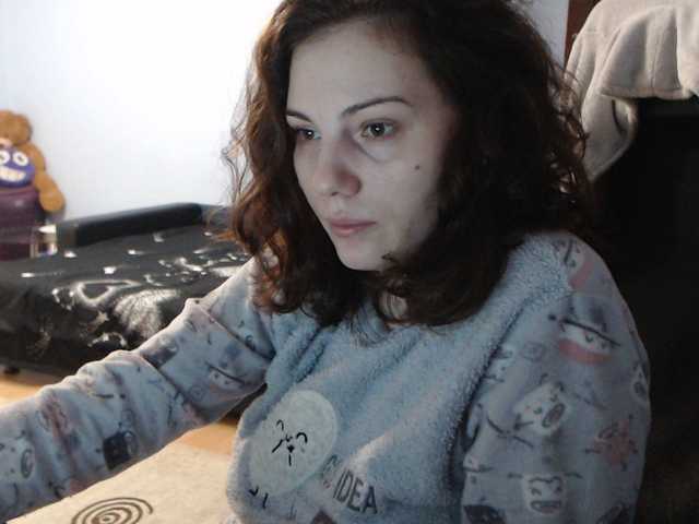 Фотографії Red_rose693 Help me out with my goal baby if you wanna play with me [none]