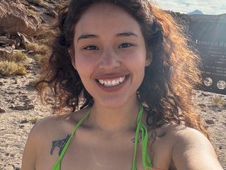 Еротичний відеочат redxbarbiedollx