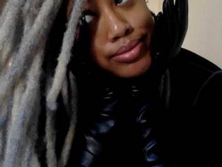 Еротичний відеочат SeemaPatel