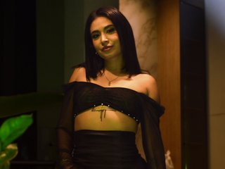 Еротичний відеочат RosalineBenz