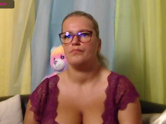 Скріншоти передачі Roselyn25