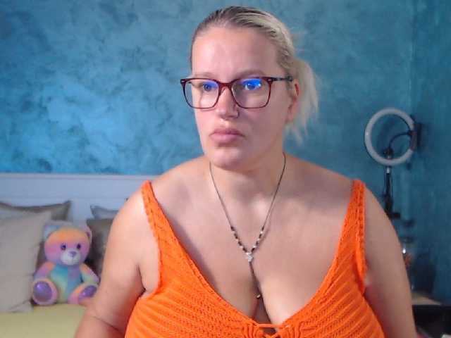 Скріншоти передачі Roselyn25
