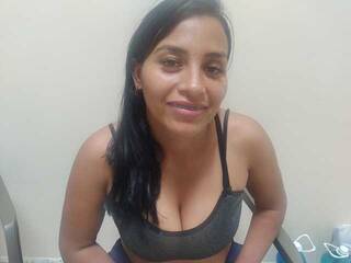 Еротичний відеочат rossssanchez