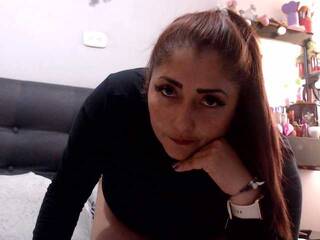 Еротичний відеочат ROUSE-22