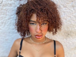 Еротичний відеочат roxane-summer