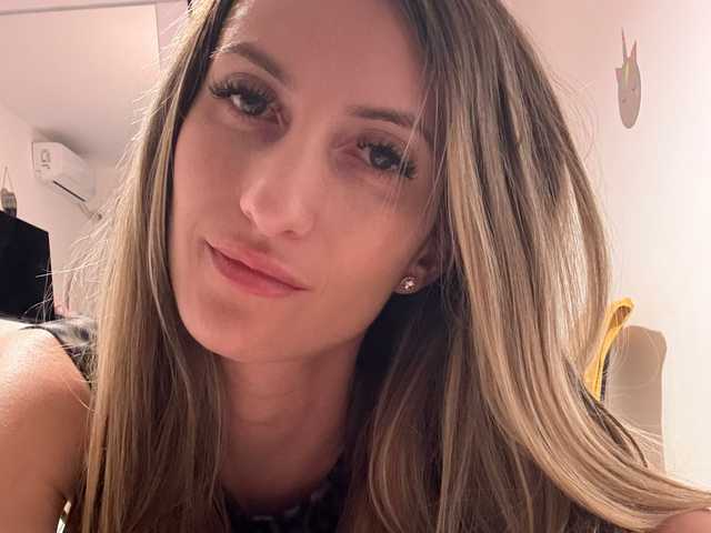 Фото профілю Roxanequinn