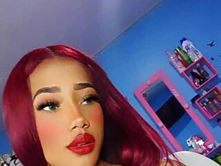 Еротичний відеочат roxxann69