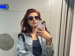 Еротичний відеочат RoxyLover