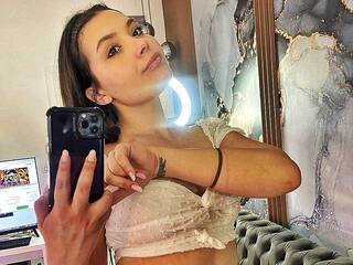 Еротичний відеочат RubyxBanks