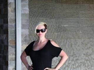 Еротичний відеочат SabriCastello