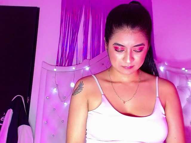 Скріншоти передачі SallyDevine