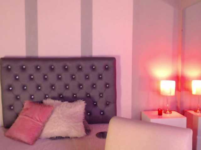 Скріншоти передачі SamantaBrown