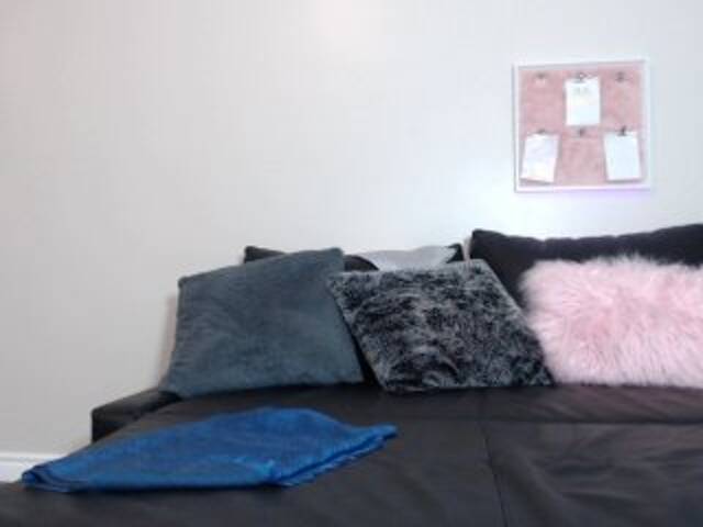 Скріншоти передачі SamiraLicious