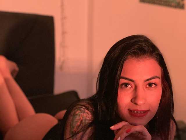 Фото профілю Sara-Coleman