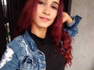 Еротичний відеочат Saraa-Miller