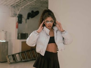 Еротичний відеочат saraaisa