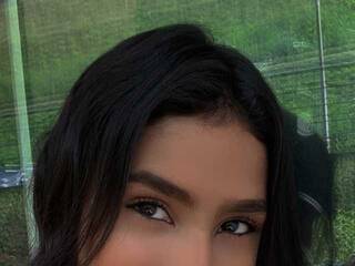 Еротичний відеочат sarah-fenty