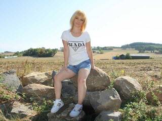 Еротичний відеочат SarahAnn