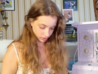 Еротичний відеочат SarahShy