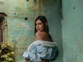 Еротичний відеочат sarahyates